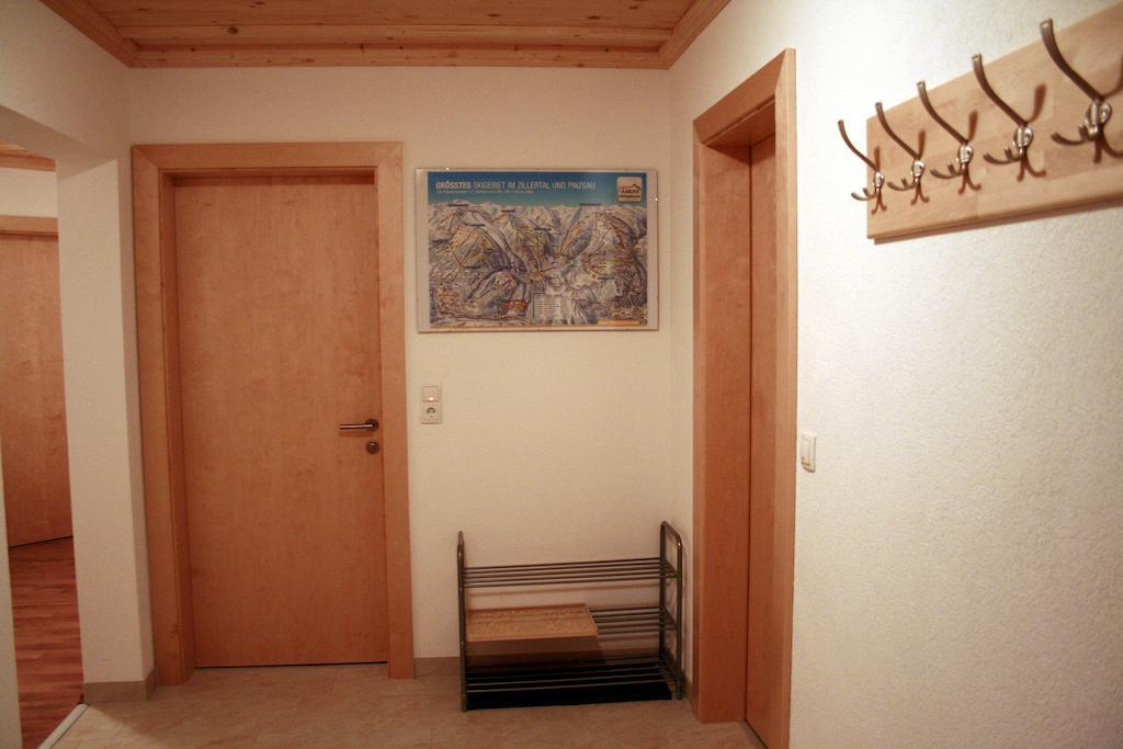 Apartamento Haus Burbach Zellberg Exterior foto